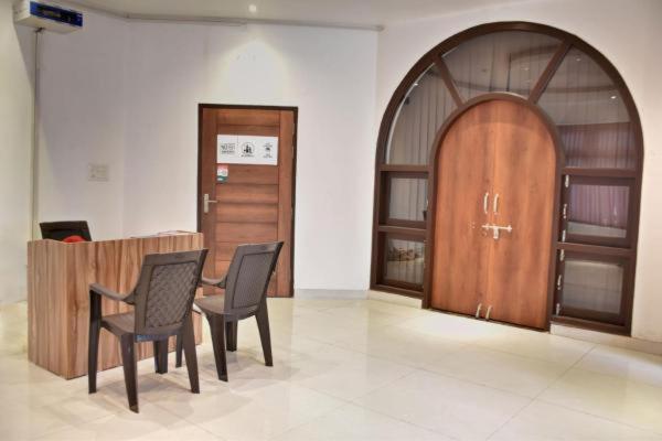 Allāhābād Junction Mauji'S Villa Hotel & Guest House מראה חיצוני תמונה