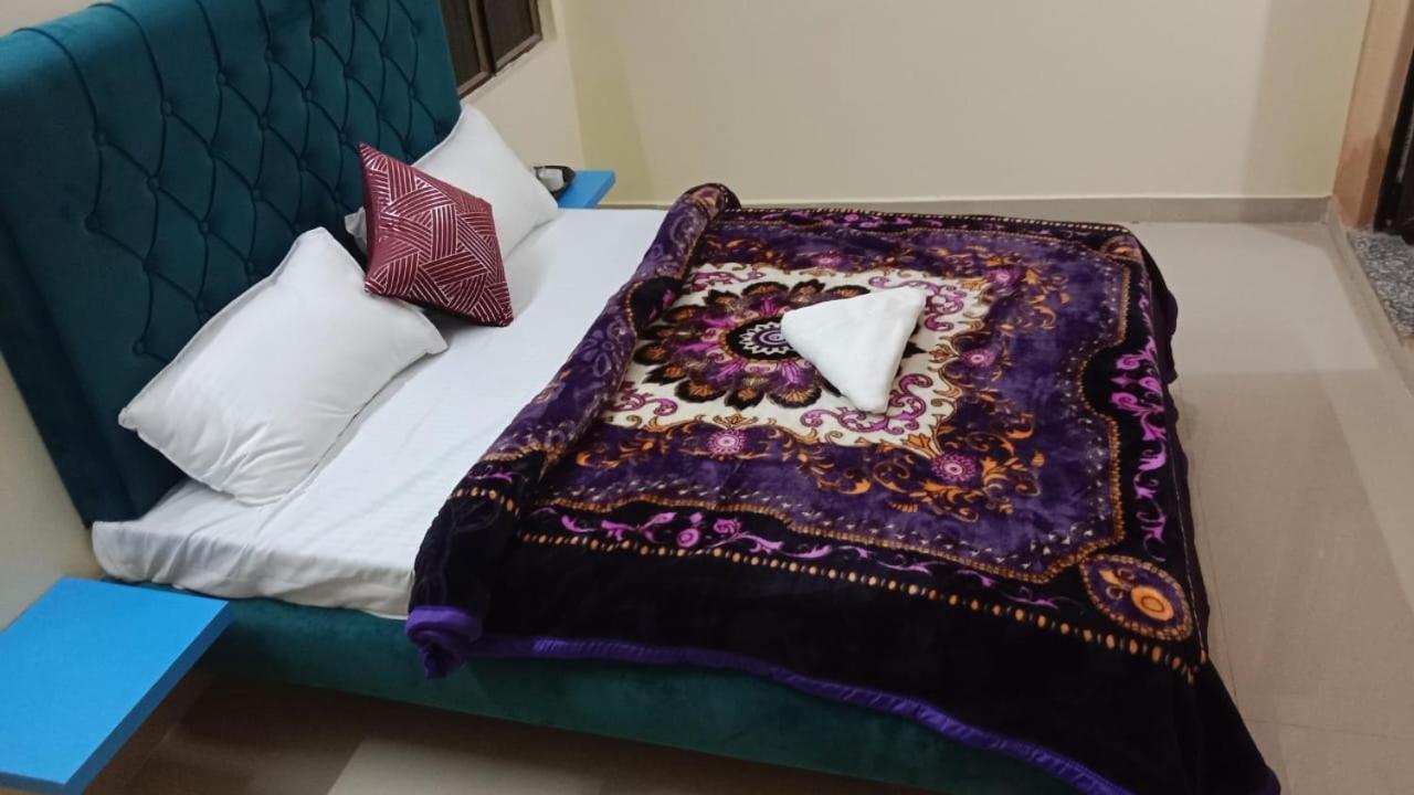 Allāhābād Junction Mauji'S Villa Hotel & Guest House מראה חיצוני תמונה